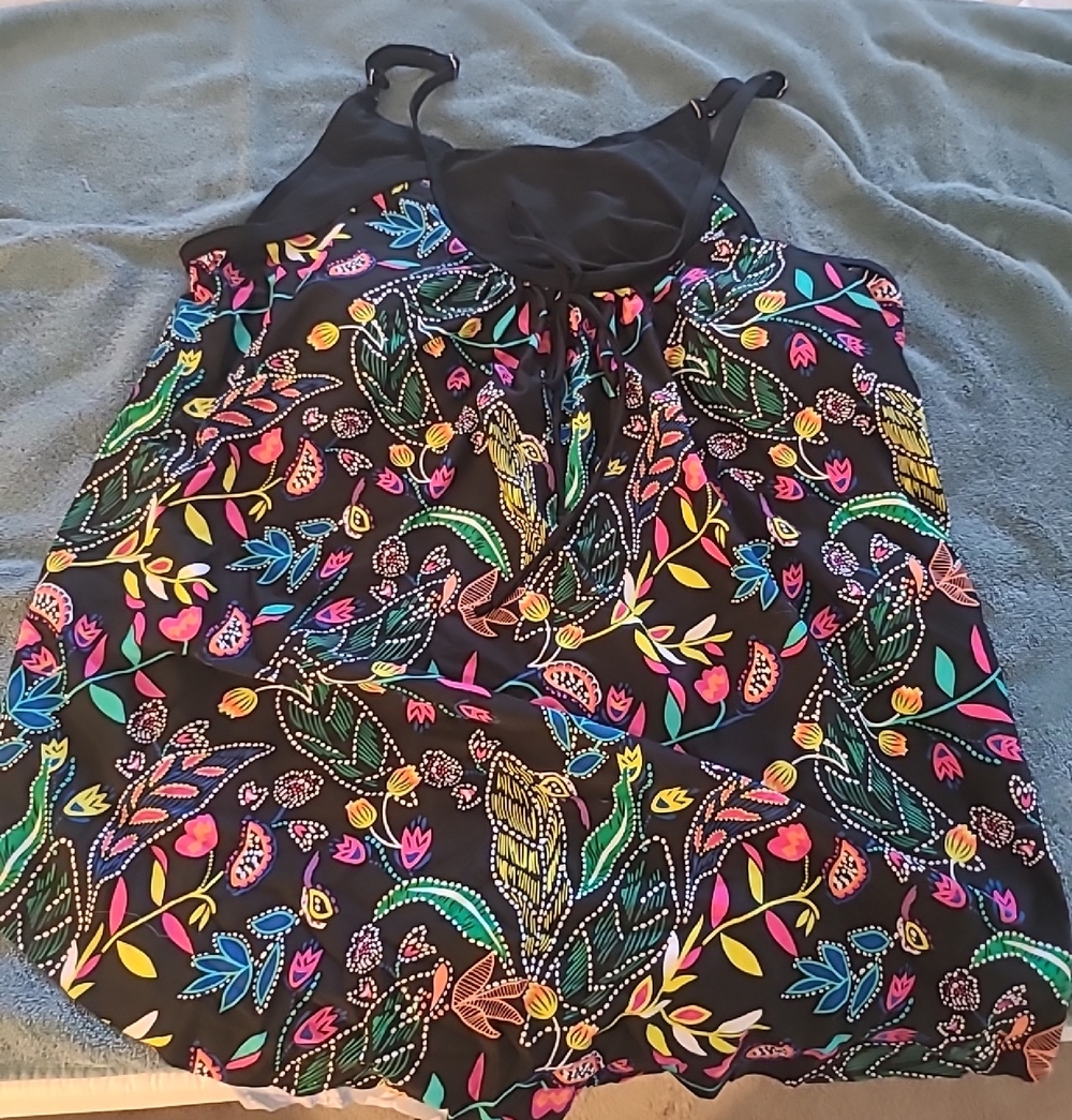 Black Floral Multicolor Womens Tankini Bathing Suit Top - Picture 1 of 3